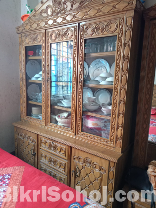 ওয়াল সুকেস